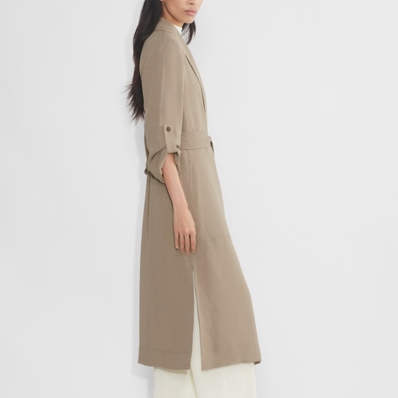 Babaton Kahlo Robe - Picture 3 of 12